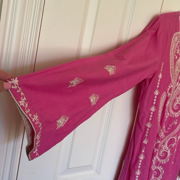 Pakistani Indian kurta from Nishat Linen in pink color with cream embroidery. - Picture 4 of 6